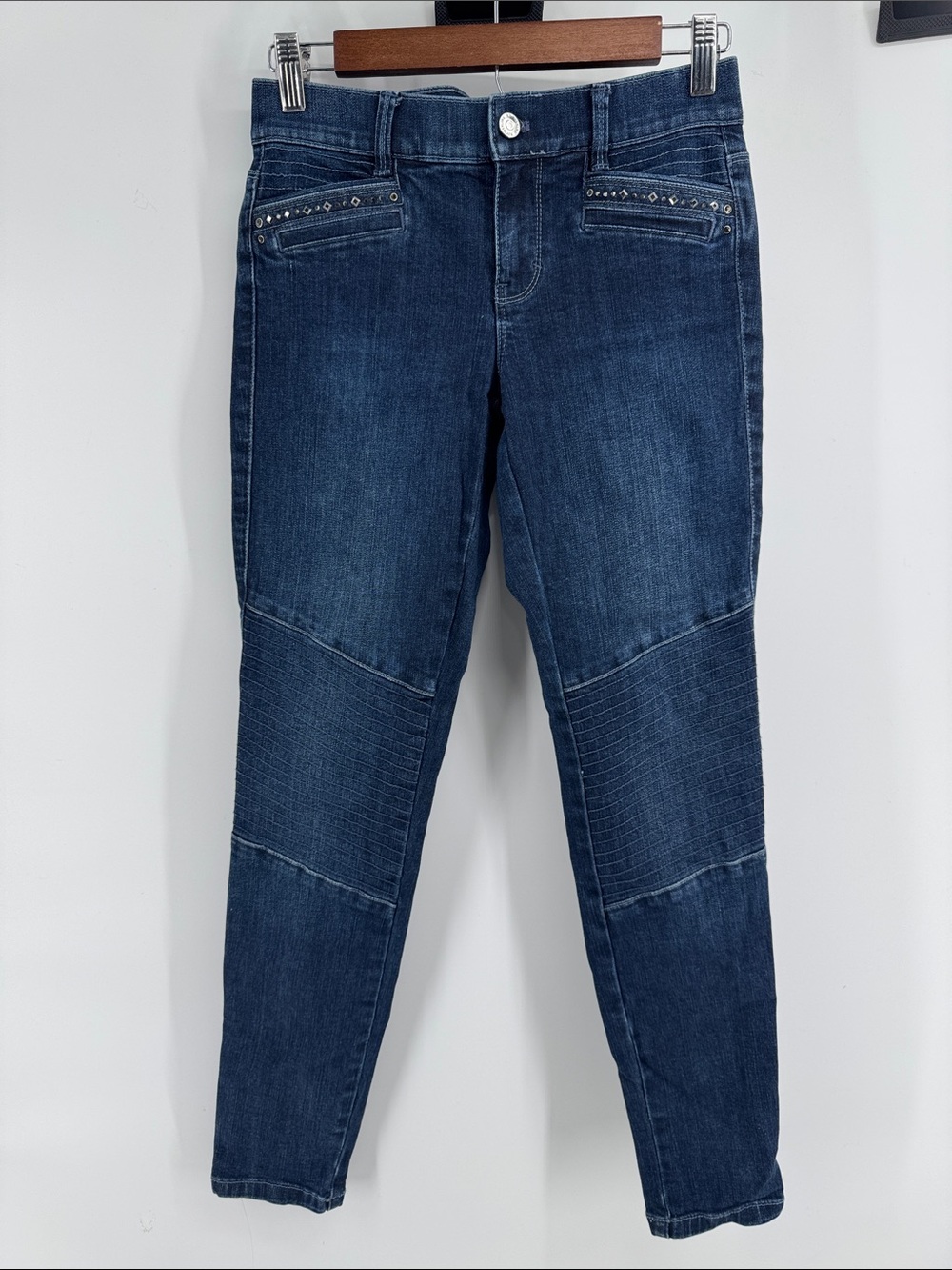 White House Black Market Dark Blue Skinny Jeans with Stud Detail Women's Size 2